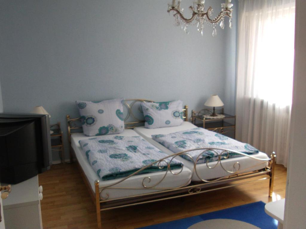 Hotel Martinsklause Meckesheim Bilik gambar