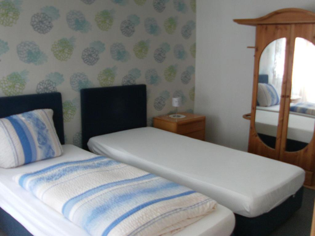 Hotel Martinsklause Meckesheim Bilik gambar